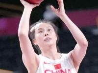 开云体育中国-东京奥运女篮比赛激烈，球队实力均衡