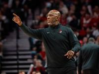 开云体育登录-开拓者战胜对手，稳坐领先位置