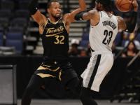 开云体育官方网站-猛龙击败开拓者，终结两连败