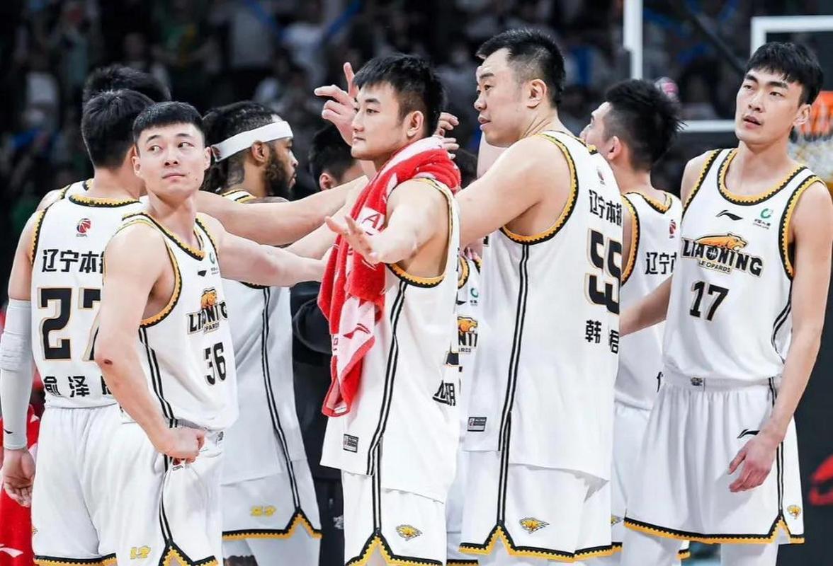 辽宁队击败河南队，豪取四连胜