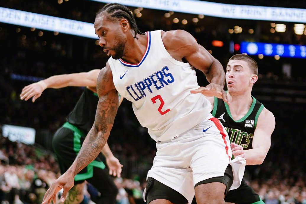 快船击败凯尔特人,取得连胜 快船击败凯尔特人,取得连胜