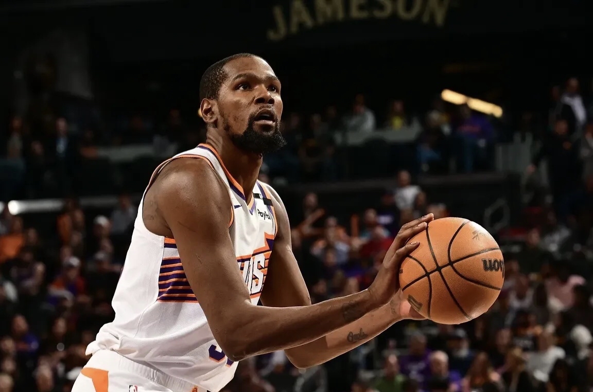 太阳击败热火,艾顿高效砍下20+10 太阳击败热火,艾顿高效砍下20+10