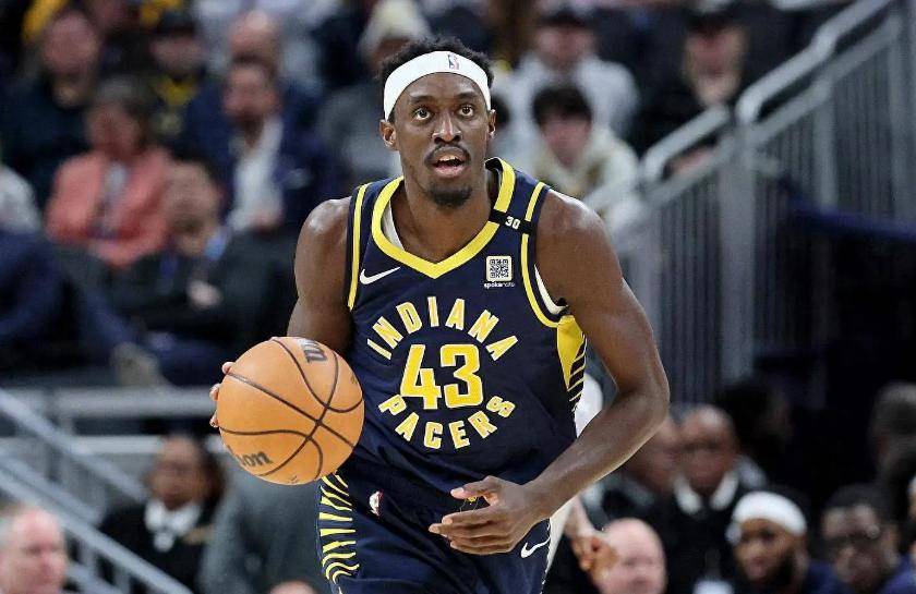 猛龙主场击败尼克斯,西亚卡姆全面发威 猛龙主场击败尼克斯,西亚卡姆全面发威