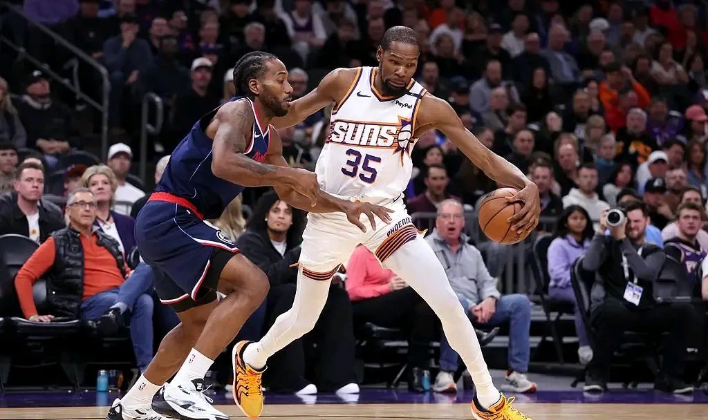 步行者险胜骑士，伦纳德惊艳四座的简单介绍